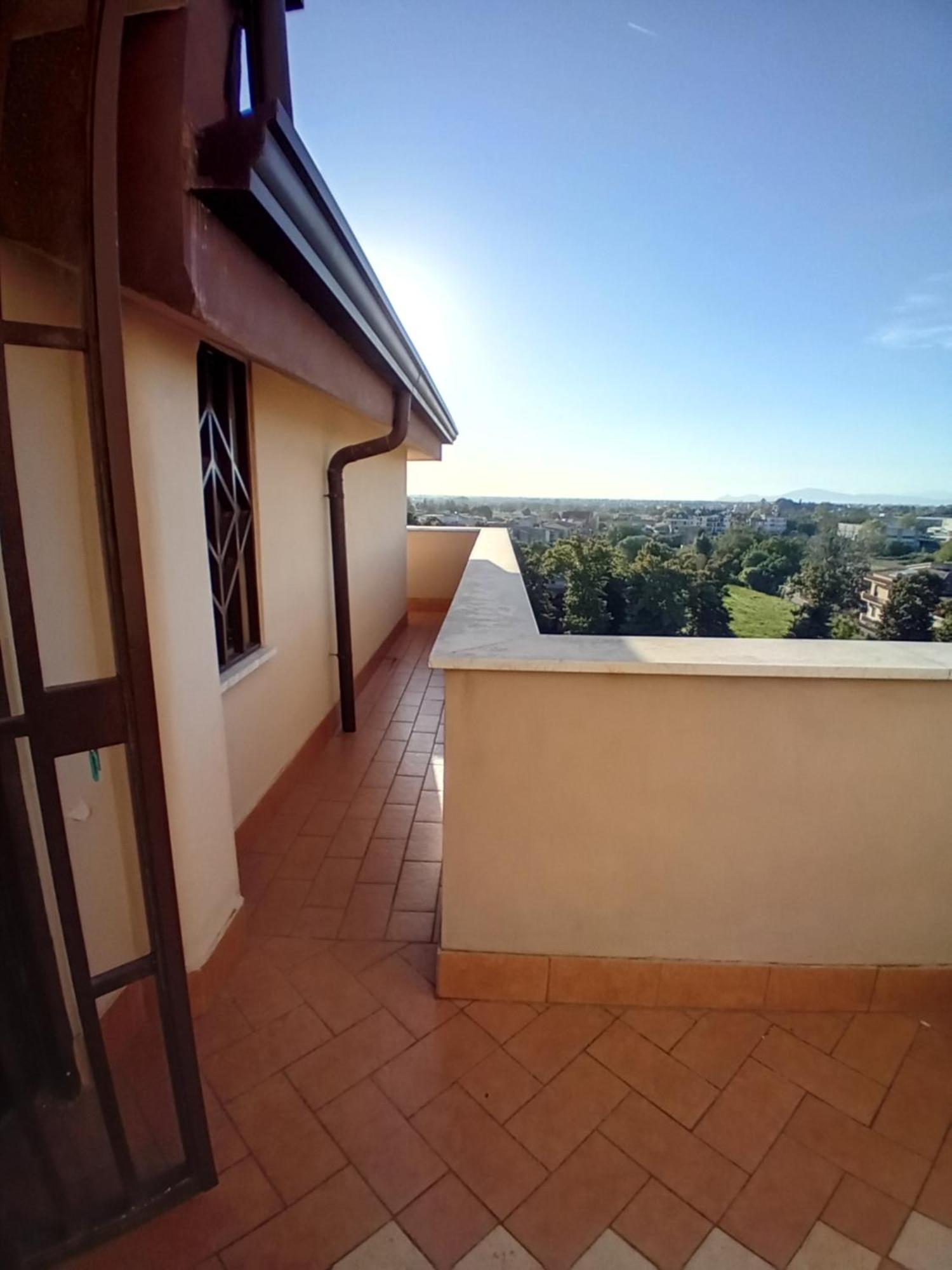 Luna Reale Relais E